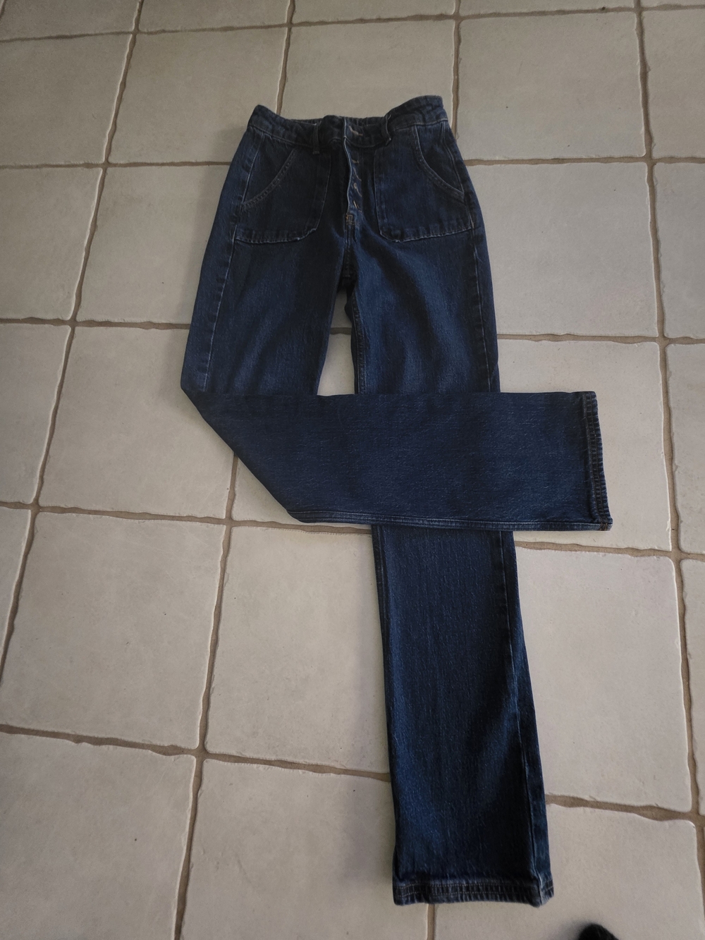 High-Rise Women’s Jeans in Dark Blue — Sleek Everyday Fit Size 6 Zara